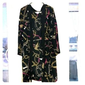 🎀 Kimono top 🎀 NWOT